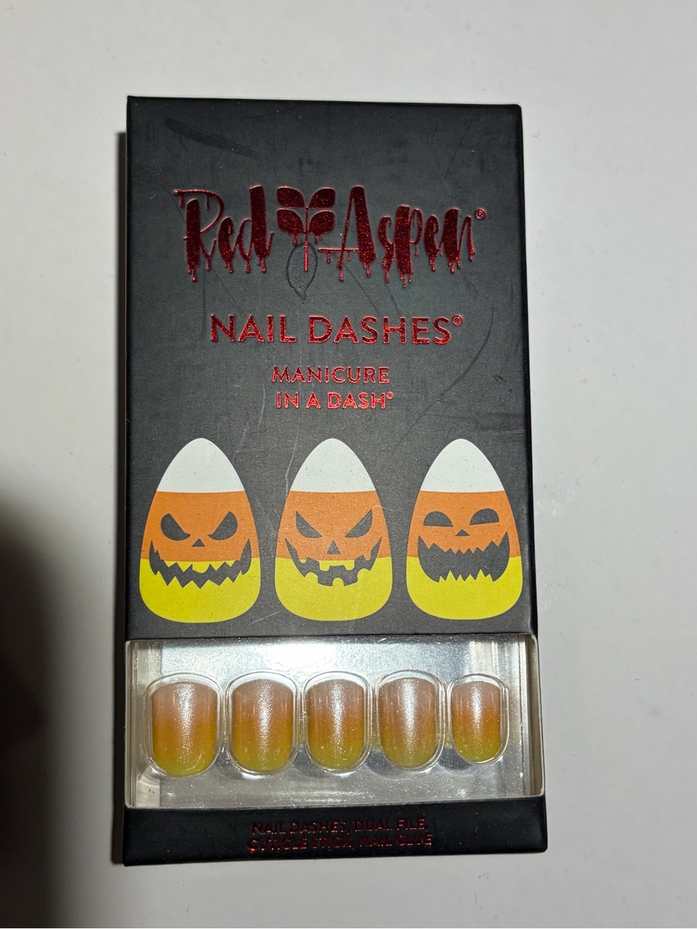 Red Aspen Orange Gradient Nail Dashes – Candy Corn Halloween Press-Ons